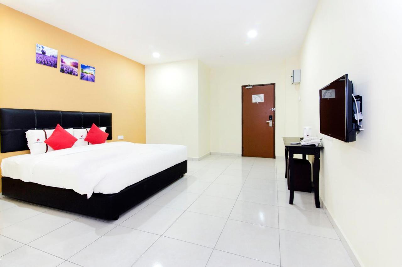 Central Hotel Bahau Esterno foto